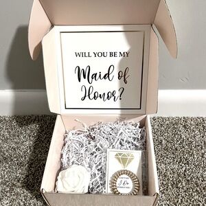 Maid Of Honor Box